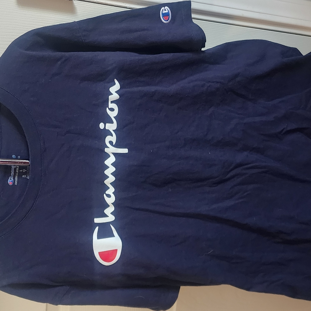 Champion Navy Blue T-Shirt Size Large,  Nwot